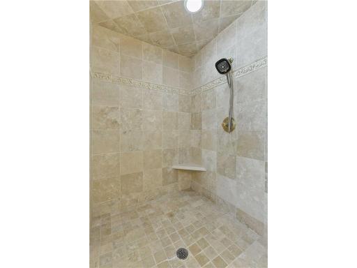 6321 Interlachen Boulevard, Edina, MN 55436