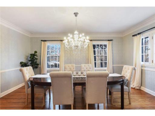 6321 Interlachen Boulevard, Edina, MN 55436