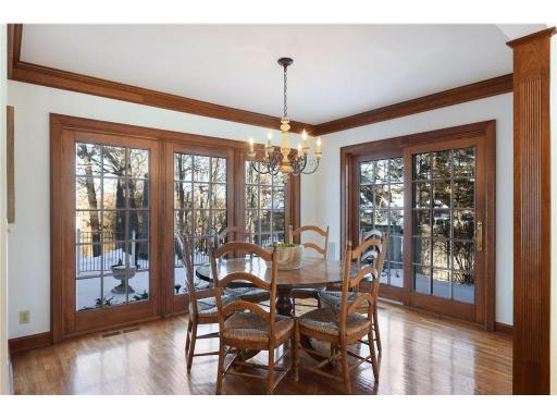 Informal dining/eat-in with sliding doors out to flagstone patios