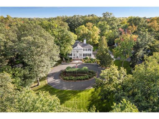 6321 Interlachen Boulevard, Edina, MN 55436