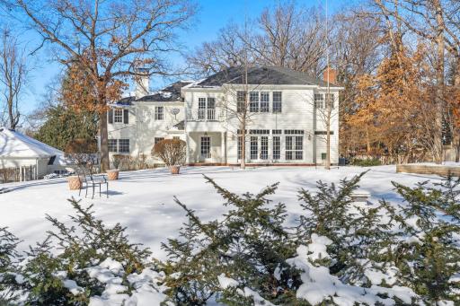 6321 Interlachen Boulevard, Edina, MN 55436