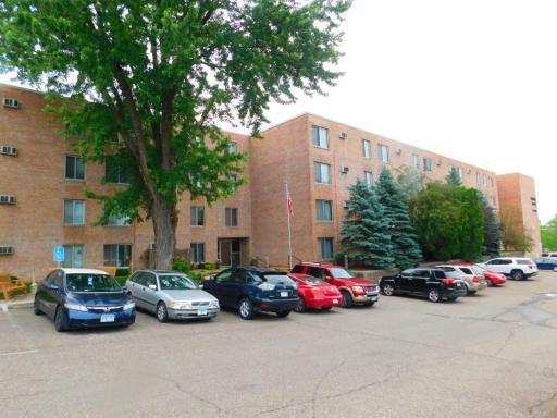 329 Geneva Avenue N, 413, Saint Paul, MN 55128