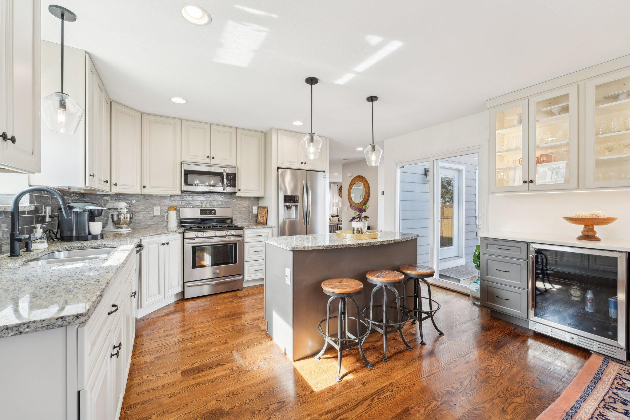 The kitchen includes all of the high-end finished you'd expect.