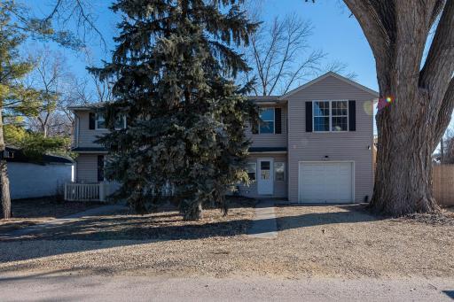 210 Hawley Street S, Mankato, MN 56001