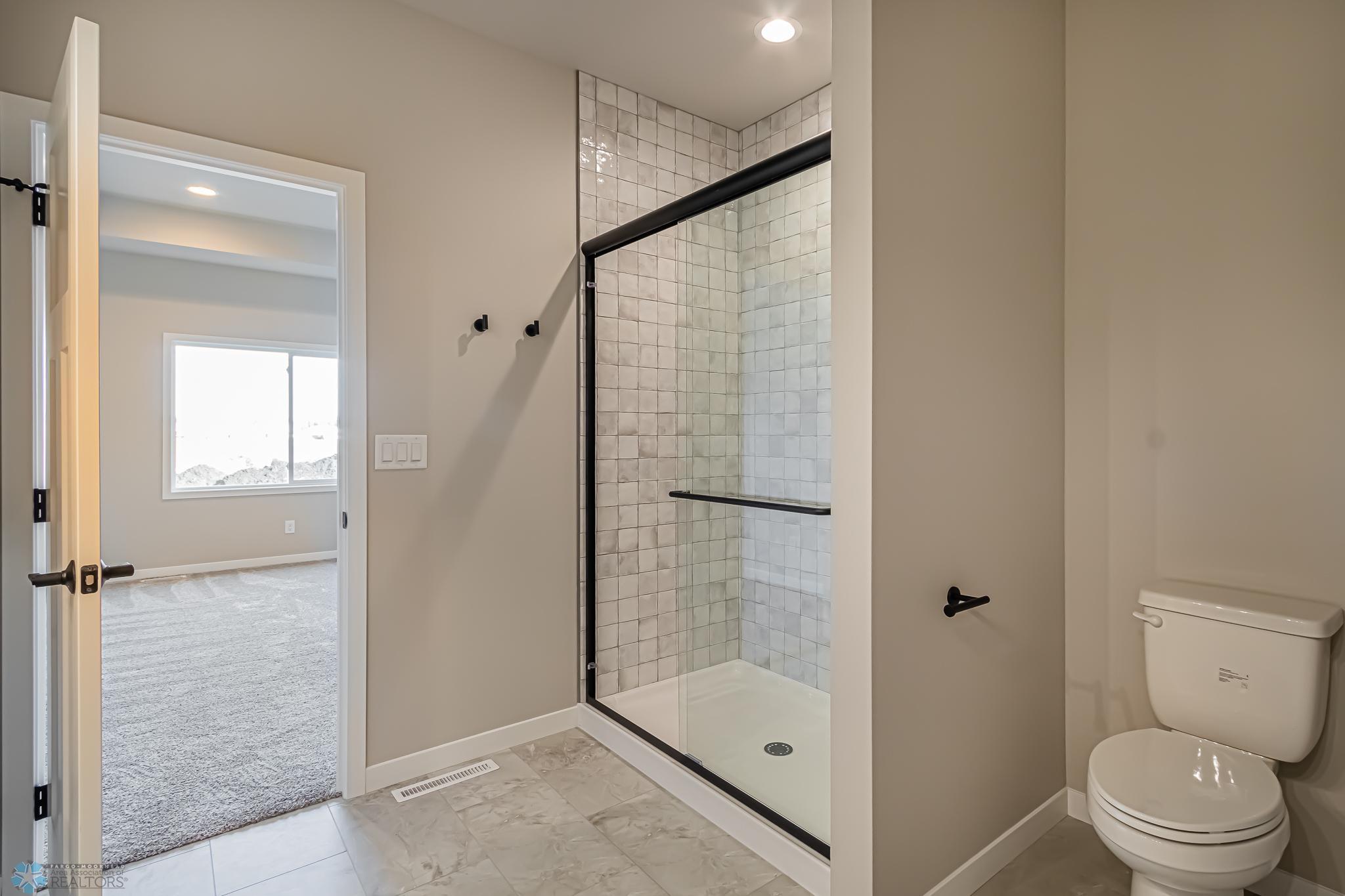 5873 Ellis Drive W, West Fargo, ND 58103-28.jpg