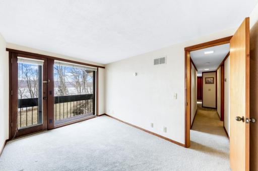 569 Quixote Avenue N, Lakeland, MN 55043