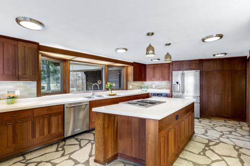 569 Quixote Avenue N, Lakeland, MN 55043