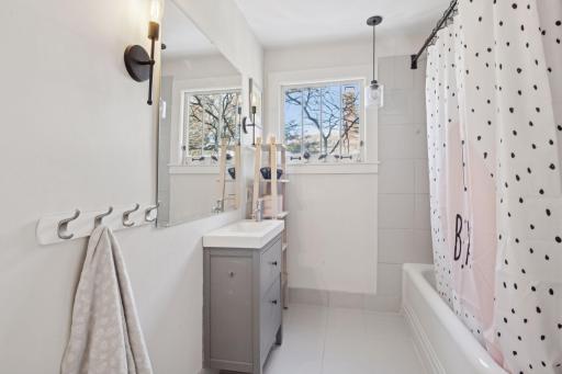 4751 Fremont Avenue S, Minneapolis, MN 55419