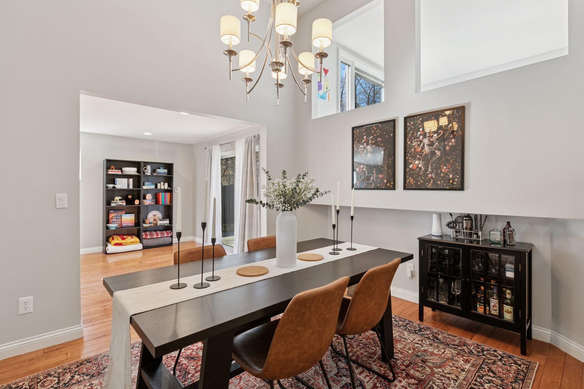 Main level formal dining