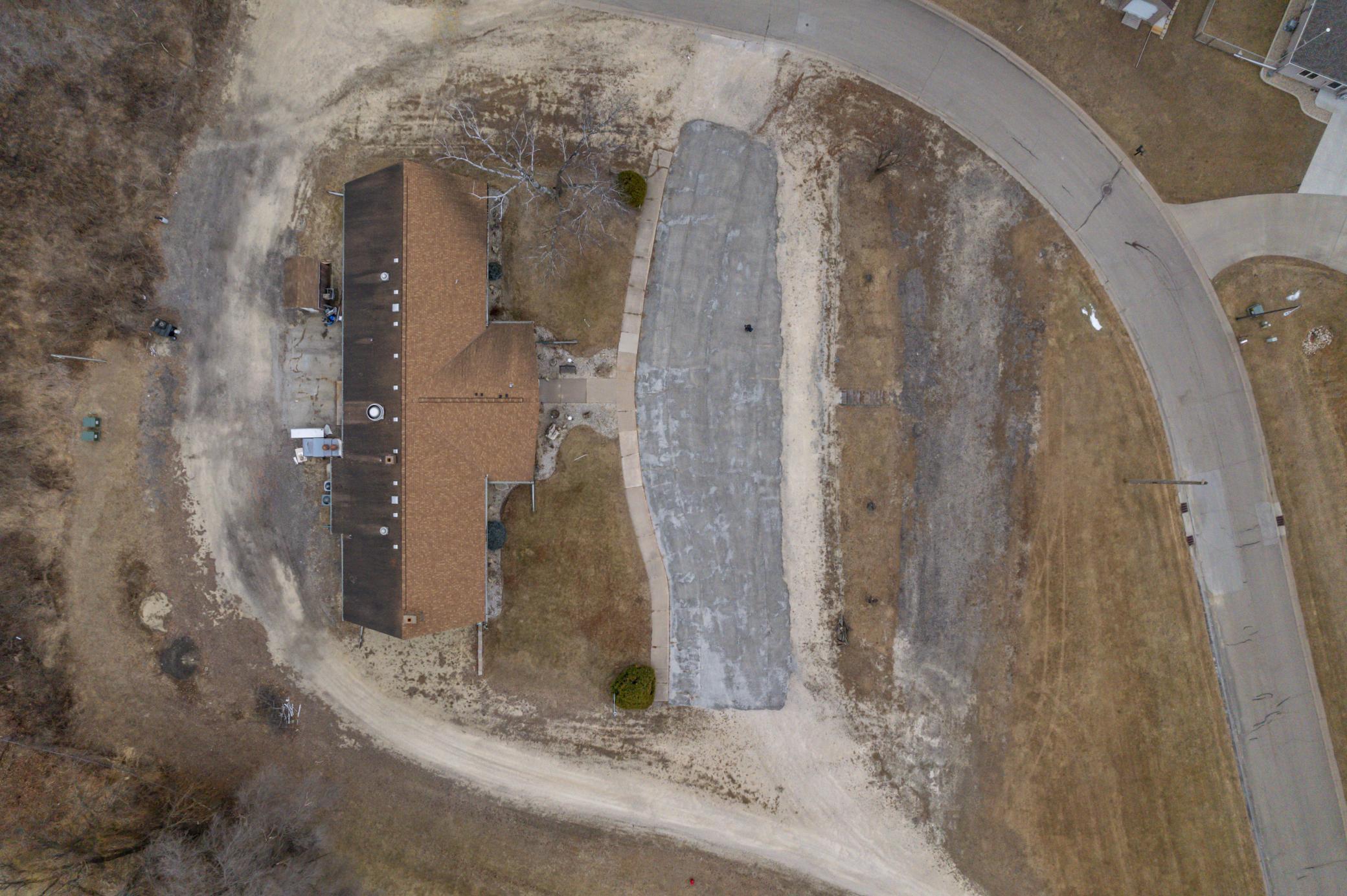 401 Rolling View Dr (29).jpg