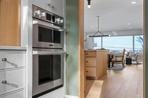 3359 Crystal Bay Road, Wayzata, MN 55391
