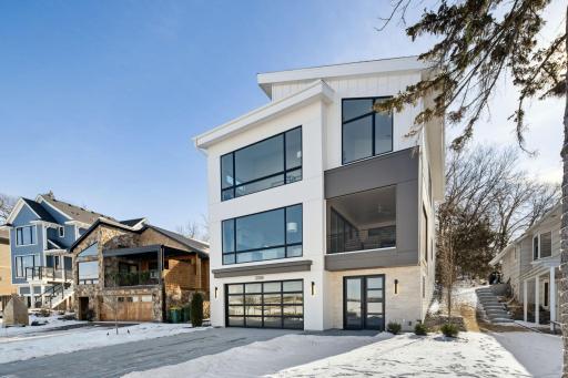3359 Crystal Bay Road, Wayzata, MN 55391