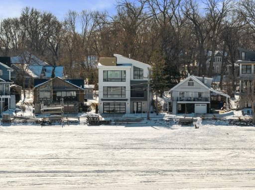 3359 Crystal Bay Road, Wayzata, MN 55391