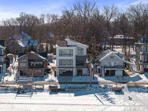 3359 Crystal Bay Road, Wayzata, MN 55391