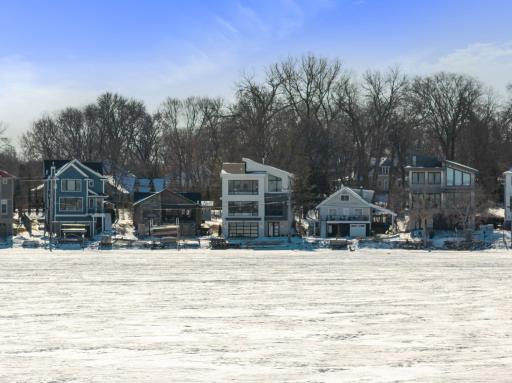 3359 Crystal Bay Road, Wayzata, MN 55391