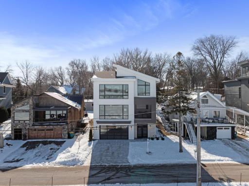 3359 Crystal Bay Road, Wayzata, MN 55391