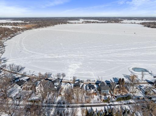 3359 Crystal Bay Road, Wayzata, MN 55391