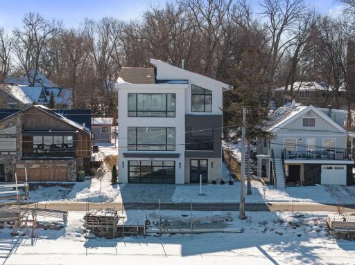 3359 Crystal Bay Road, Wayzata, MN 55391