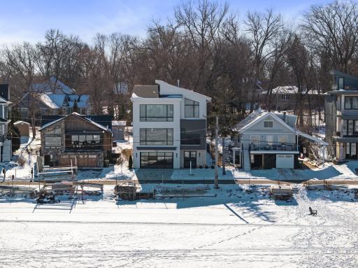 3359 Crystal Bay Road, Wayzata, MN 55391
