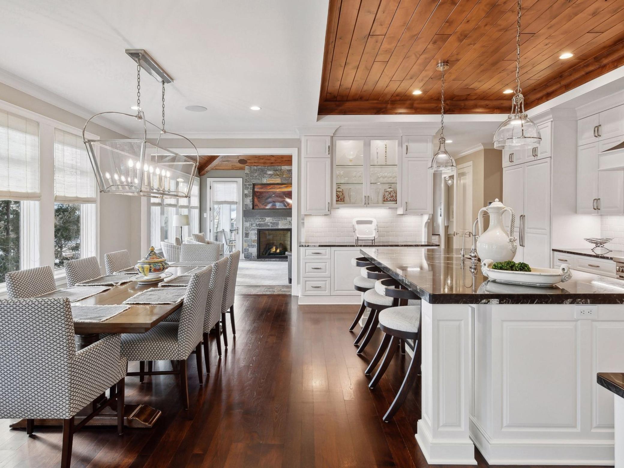 Entertaining is a breeze