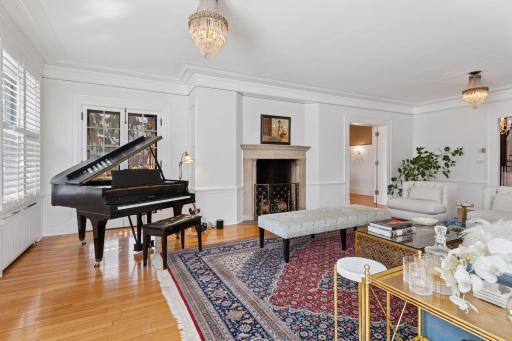 1700 Dupont Avenue S, Minneapolis, MN 55403