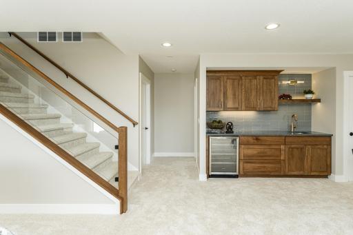 2656 Bentley Drive SW, Rochester, MN 55902