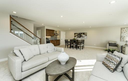 2656 Bentley Drive SW, Rochester, MN 55902