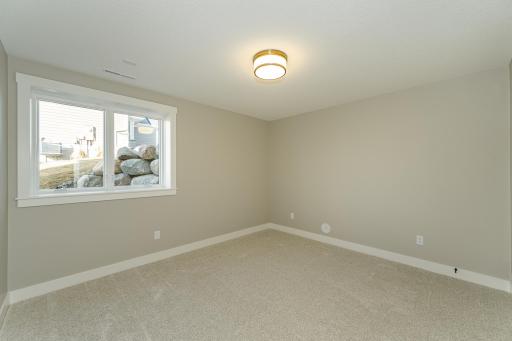 2656 Bentley Drive SW, Rochester, MN 55902