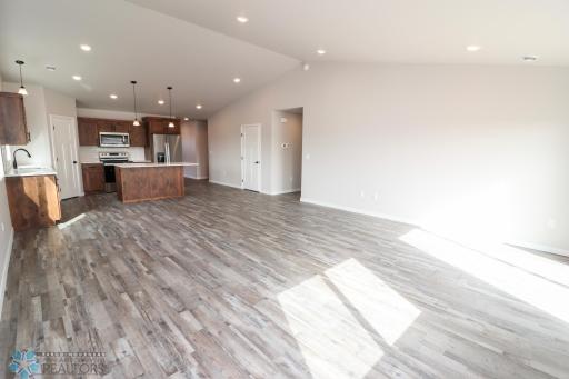 1392 Prairie Lane, Wahpeton, ND 58075