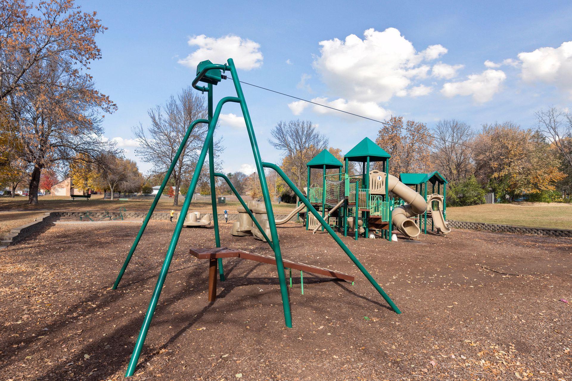 Bassett Creek Park
0.70 Miles