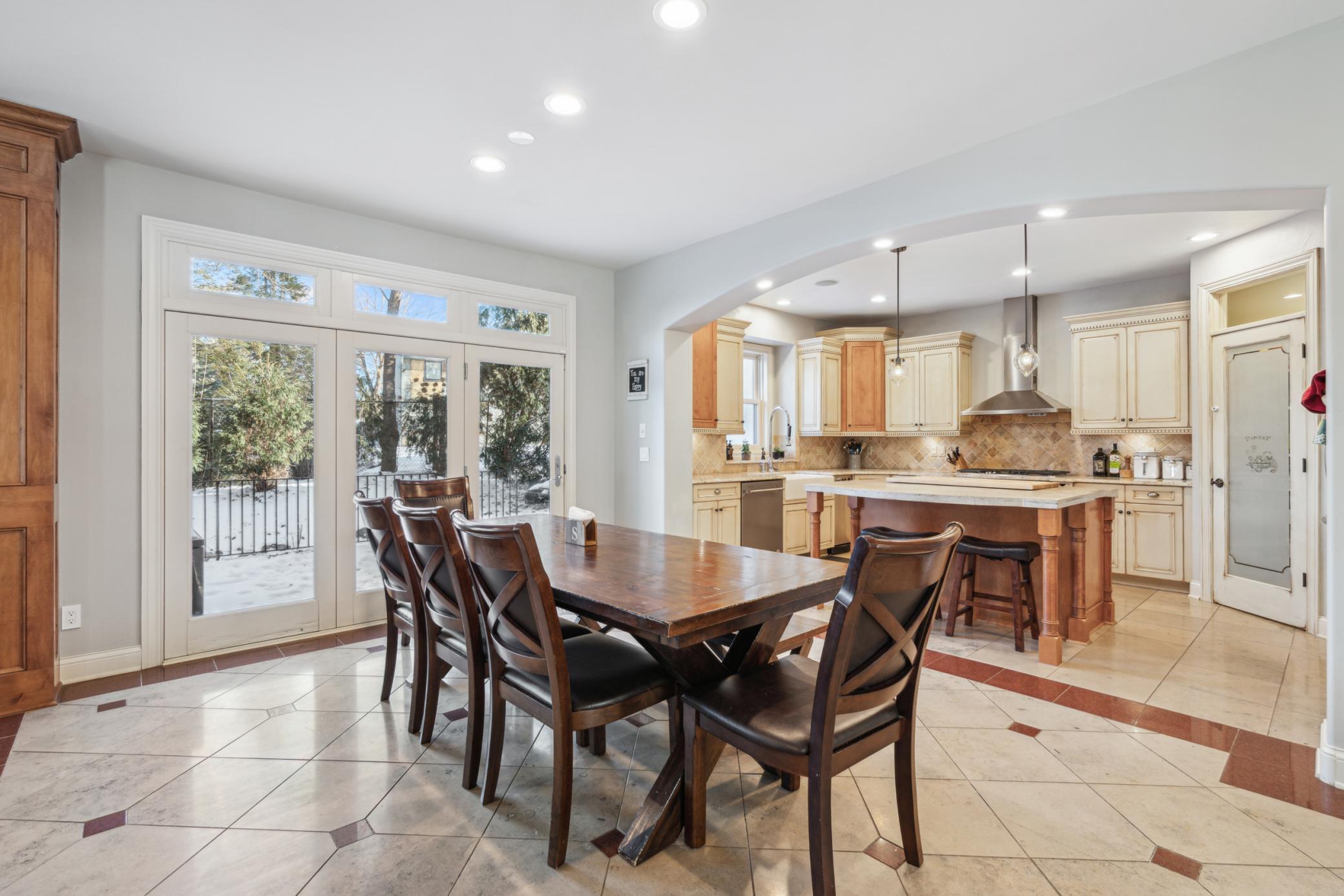 Kitchen Informal dining