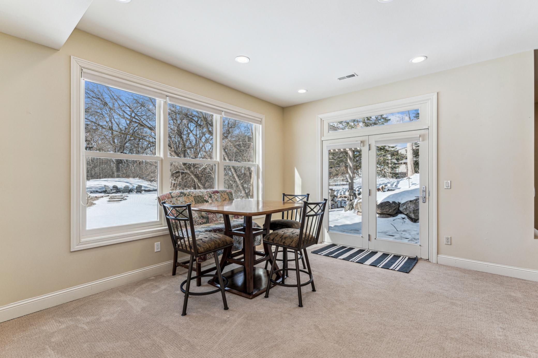 Lower level Flex area