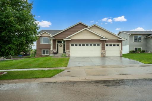 2676 Stacy Street SE, Rochester, MN 55904