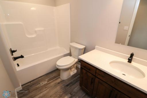1398 Prairie Lane, Wahpeton, ND 58075