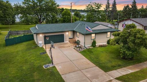 514 1st Avenue NW, Chisholm, MN 55719