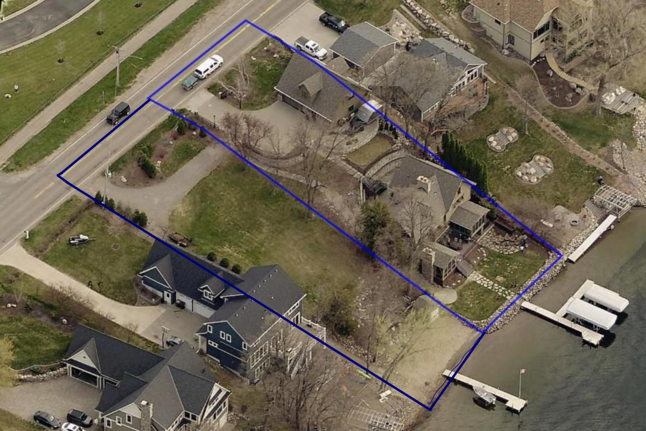 The sale includes both lots pictured.