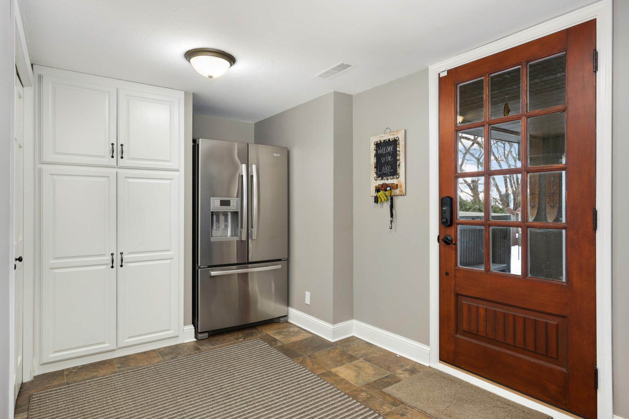 The lakeside refrigerator and storage