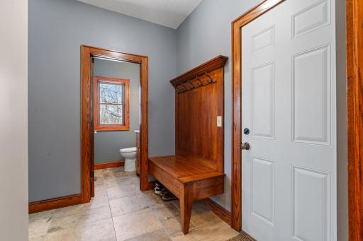 35-web-or-mls-7521 163rd Ave NW-35.jpg