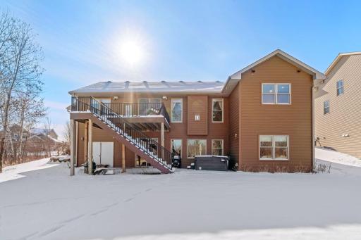 8-web-or-mls-7521 163rd Ave NW-8.jpg