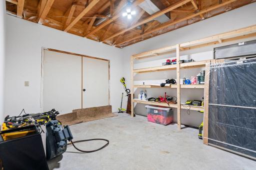 66-web-or-mls-7521 163rd Ave NW-66.jpg