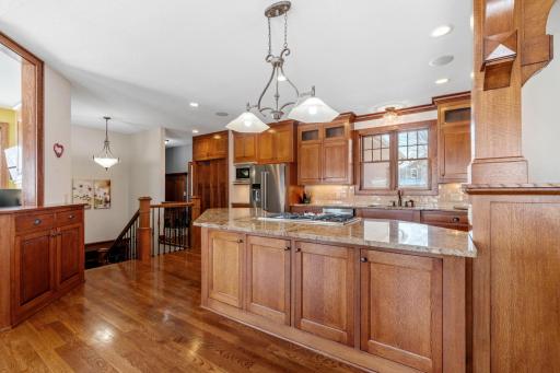 27-web-or-mls-7521 163rd Ave NW-27.jpg