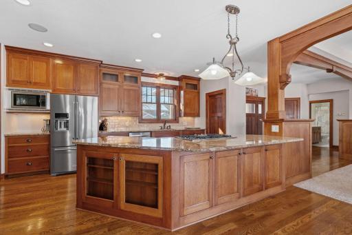 26-web-or-mls-7521 163rd Ave NW-26.jpg