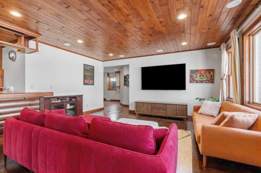 55-web-or-mls-7521 163rd Ave NW-55.jpg