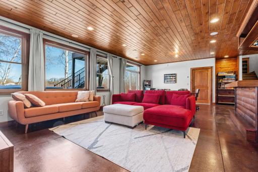 57-web-or-mls-7521 163rd Ave NW-57.jpg