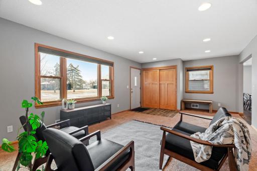 10240 Clinton Avenue S, Bloomington, MN 55420