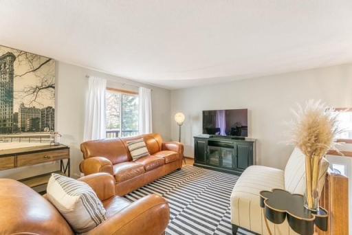 2303 Amberwood Drive, Woodbury, MN 55125