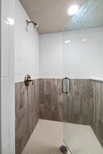 14316 Park Avenue S, Burnsville, MN 55337