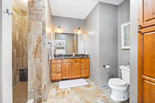 14316 Park Avenue S, Burnsville, MN 55337