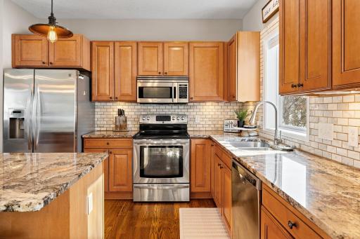 14316 Park Avenue S, Burnsville, MN 55337