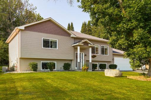 14316 Park Avenue S, Burnsville, MN 55337